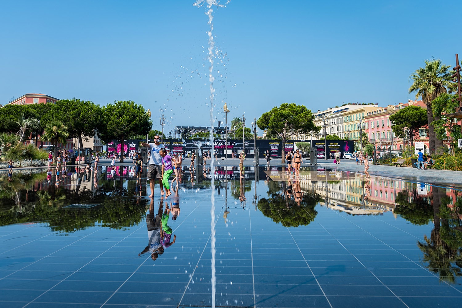 Miroir d'eau de la Promenade du Paillon - Nice