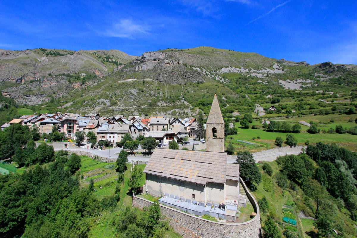 Saint-Dalmas-le-Selvage clocher du village / @OTMNCA/Métropole