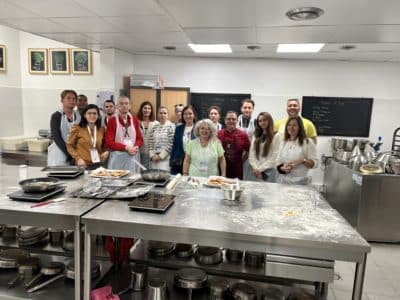 Accueil d'un groupe d'influenceurs locaux à l'Atelier de Cuisine Niçoise